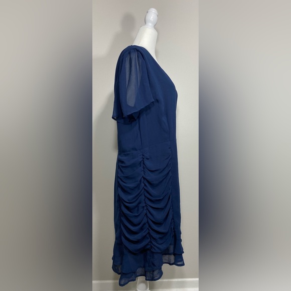 Size 16 Emma & Michele Navy Blue Dress w/ Ruffled Sides and Flowy Short-Sleeves - Picture 5 of 8